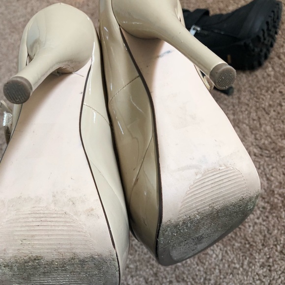 Heels - Picture 3 of 5